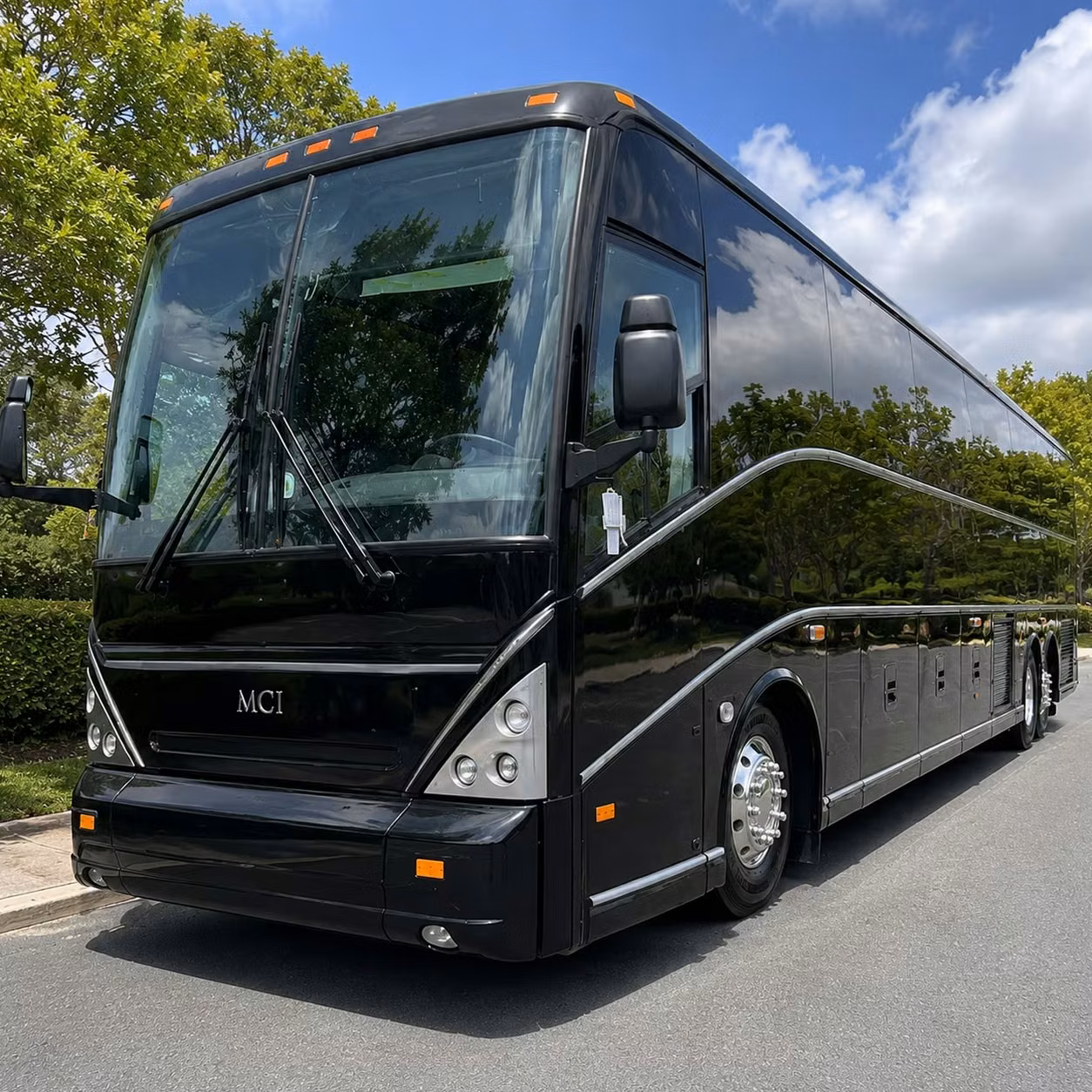 employee shuttle services and commuter transportation in springfield mo