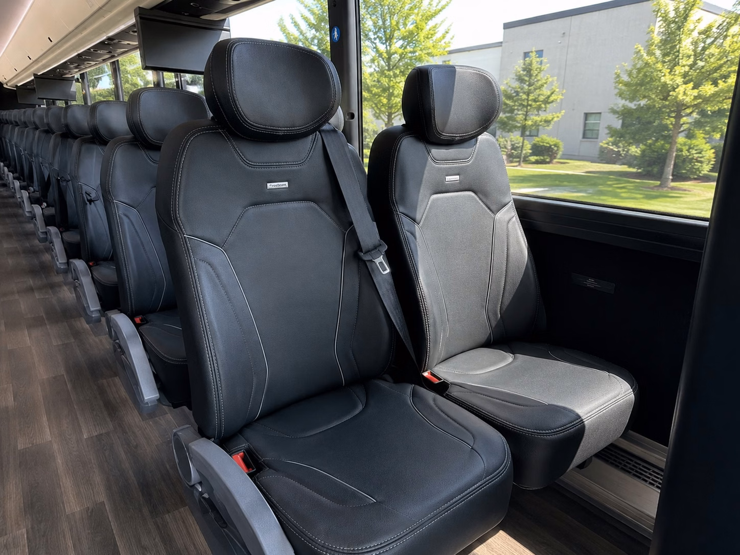 wedding transportation in springfield and all the surrounding areas